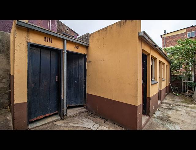 434M² BUSINESS FOR SALE IN BELLEVUE EAST